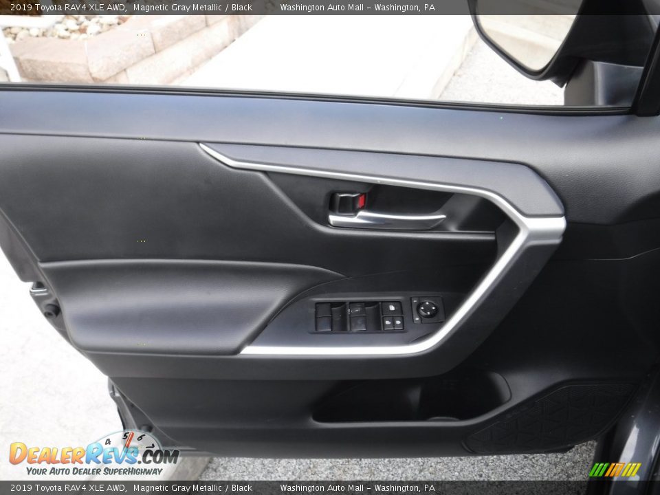 2019 Toyota RAV4 XLE AWD Magnetic Gray Metallic / Black Photo #23