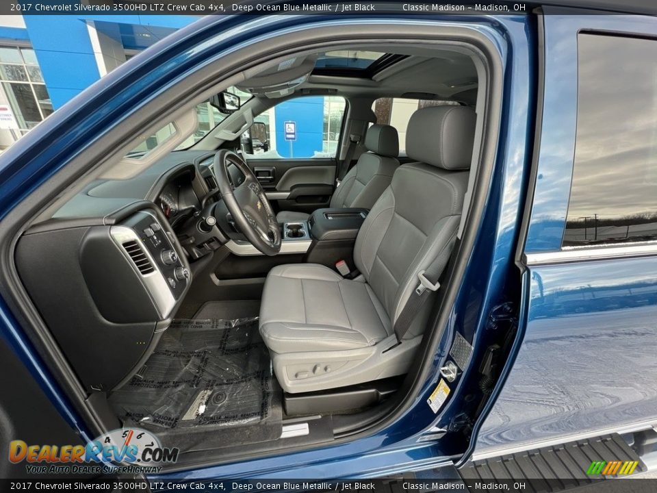 Jet Black Interior - 2017 Chevrolet Silverado 3500HD LTZ Crew Cab 4x4 Photo #6
