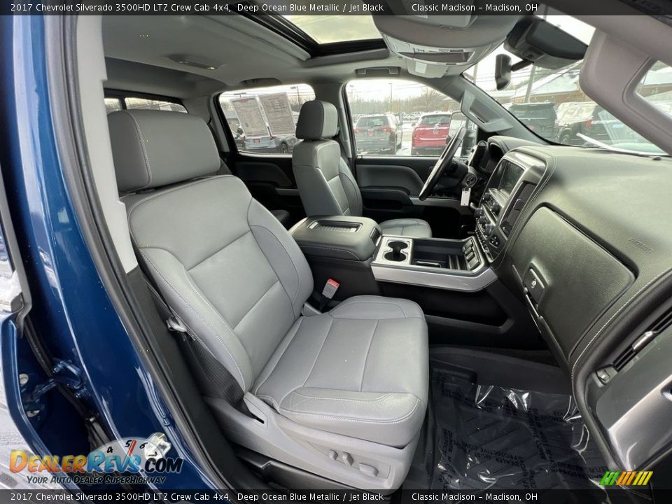Front Seat of 2017 Chevrolet Silverado 3500HD LTZ Crew Cab 4x4 Photo #18