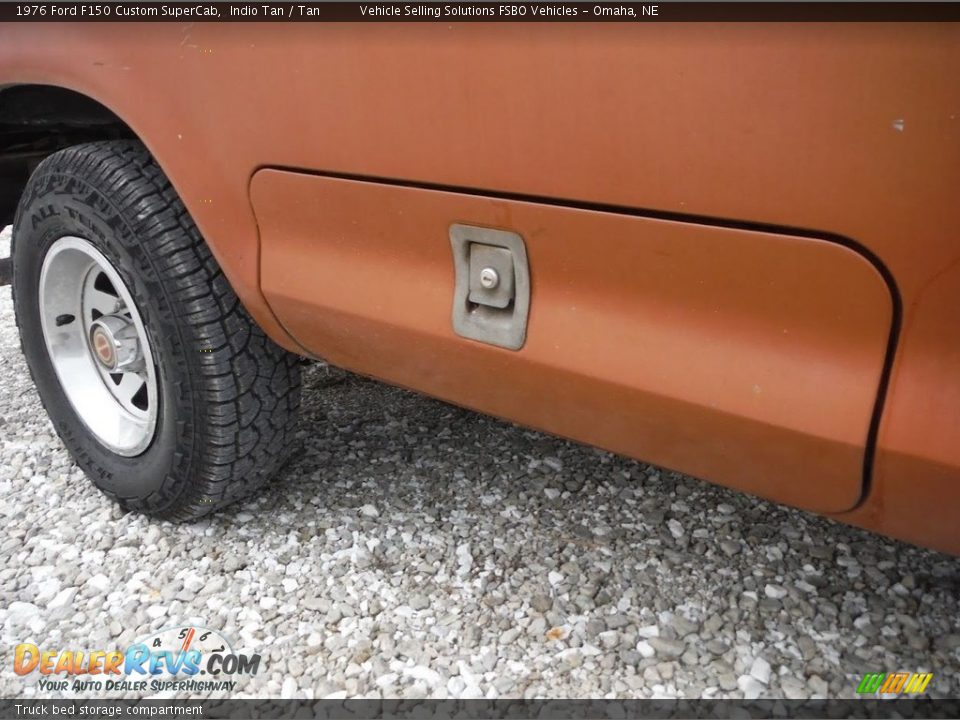 Truck bed storage compartment - 1976 Ford F150