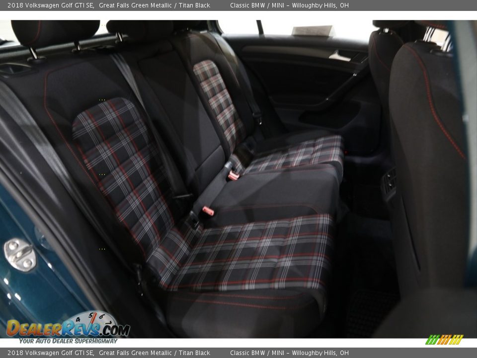 Rear Seat of 2018 Volkswagen Golf GTI SE Photo #16