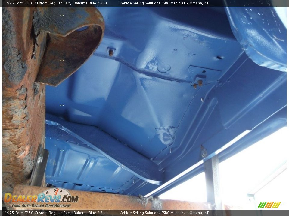 Undercarriage of 1975 Ford F250 Custom Regular Cab Photo #21