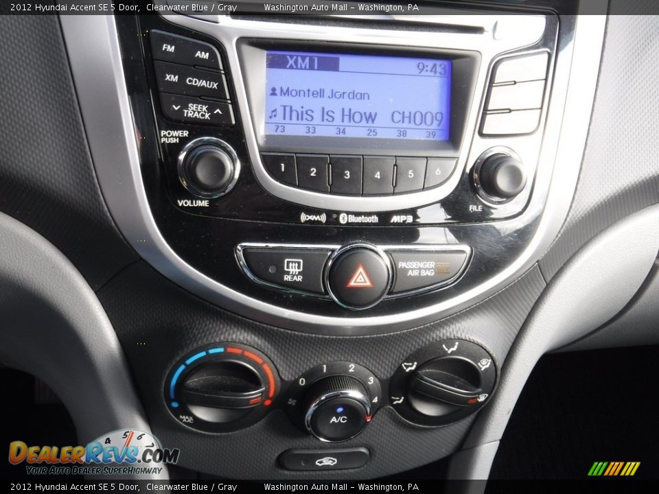 2012 Hyundai Accent SE 5 Door Clearwater Blue / Gray Photo #3