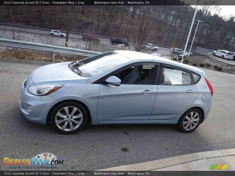 2012 Hyundai Accent SE 5 Door Clearwater Blue / Gray Photo #10