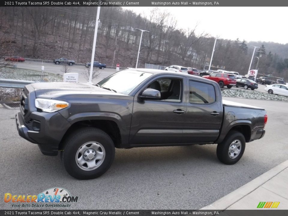 2021 Toyota Tacoma SR5 Double Cab 4x4 Magnetic Gray Metallic / Cement Photo #15