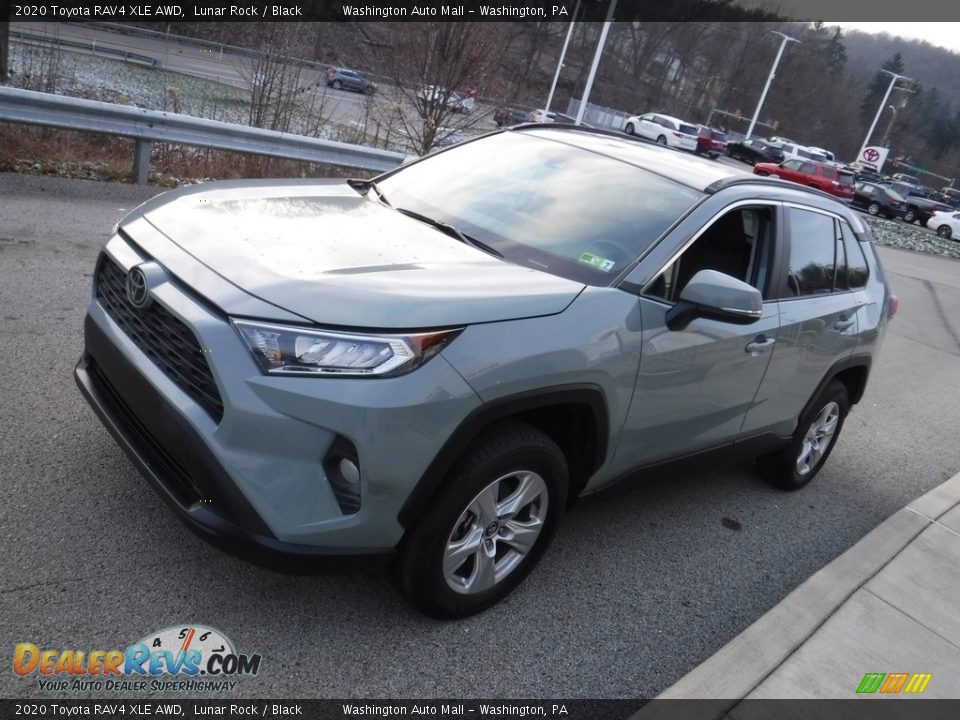 2020 Toyota RAV4 XLE AWD Lunar Rock / Black Photo #13