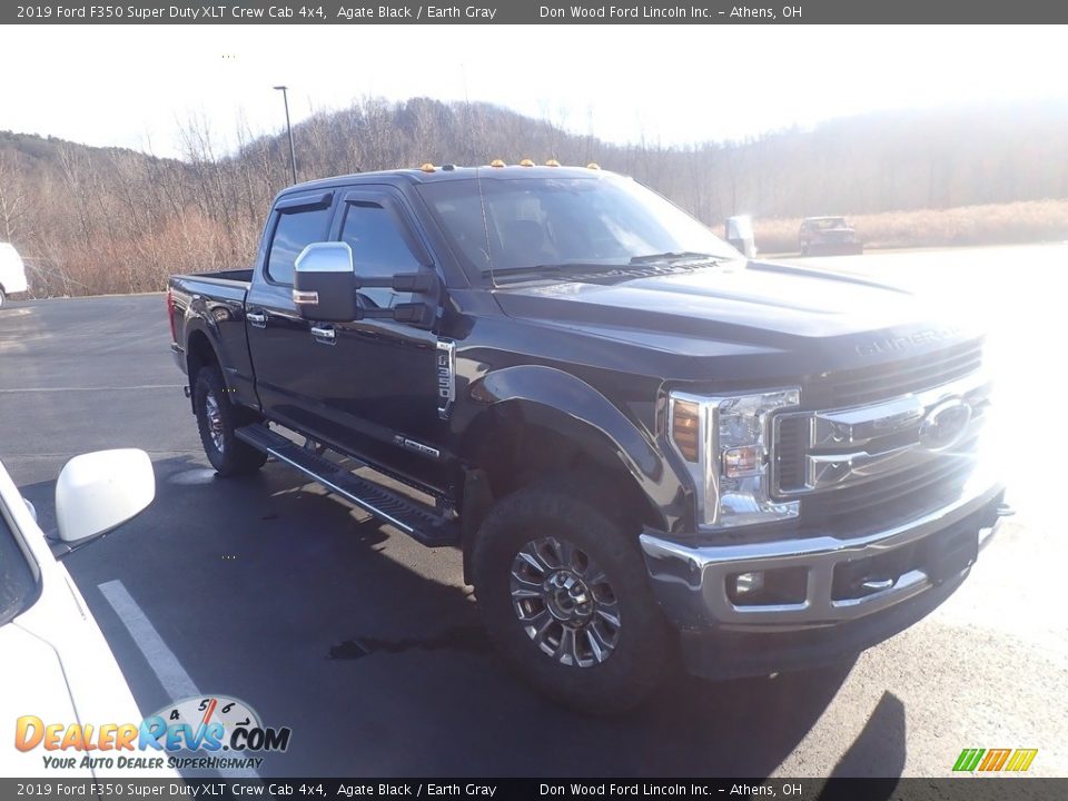 2019 Ford F350 Super Duty XLT Crew Cab 4x4 Agate Black / Earth Gray Photo #2