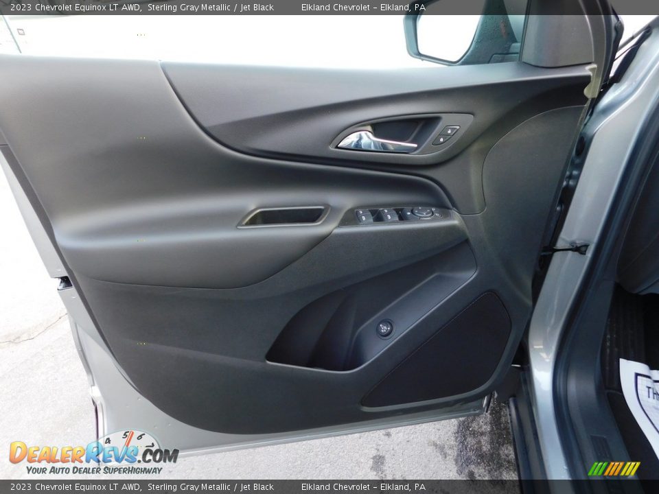 Door Panel of 2023 Chevrolet Equinox LT AWD Photo #17