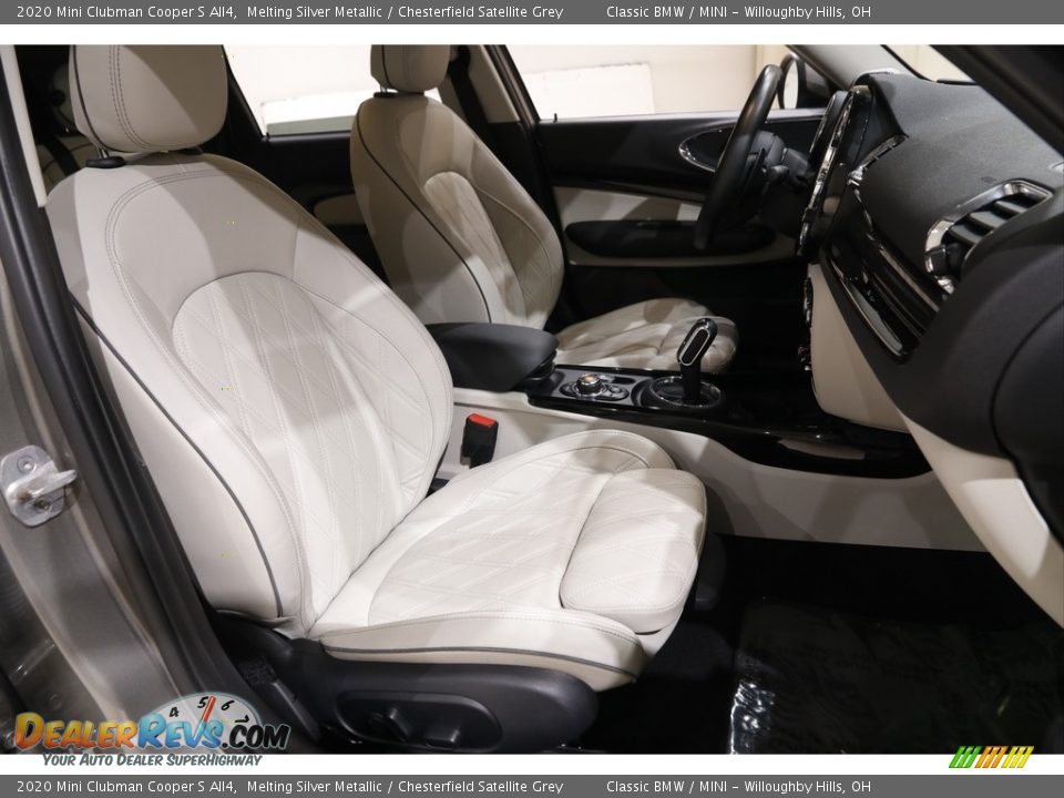 Front Seat of 2020 Mini Clubman Cooper S All4 Photo #17