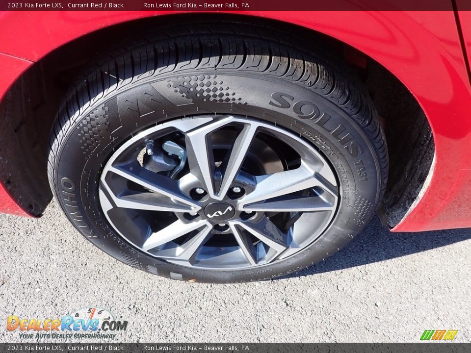2023 Kia Forte LXS Currant Red / Black Photo #9