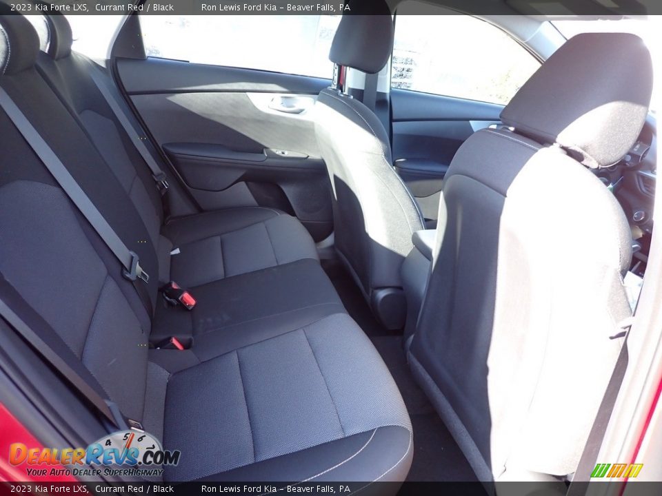 2023 Kia Forte LXS Currant Red / Black Photo #10