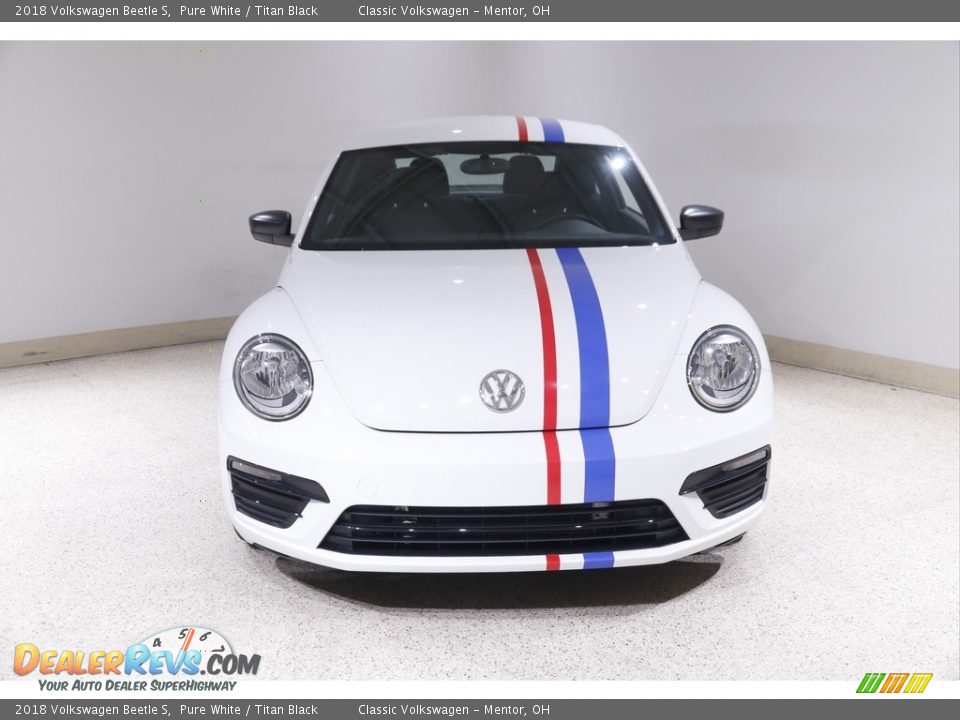 2018 Volkswagen Beetle S Pure White / Titan Black Photo #2