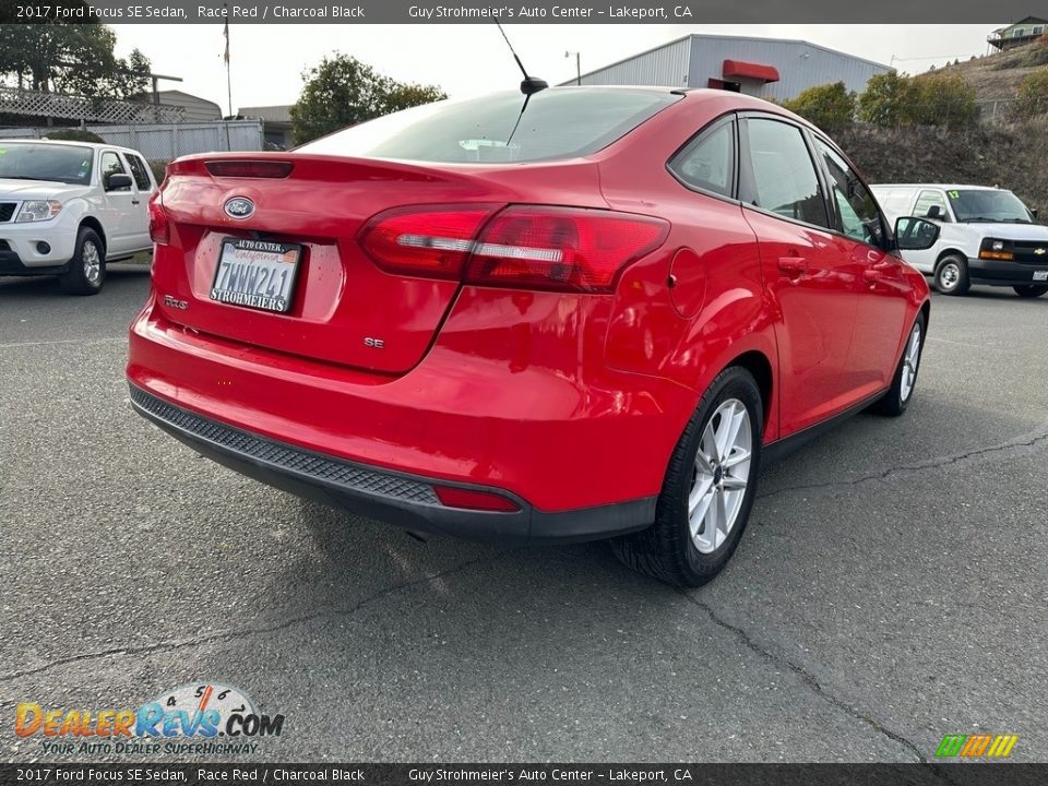 2017 Ford Focus SE Sedan Race Red / Charcoal Black Photo #6