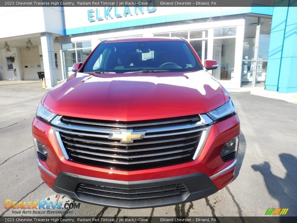 2023 Chevrolet Traverse High Country Radiant Red Tintcoat / Jet Black/­Clove Photo #4