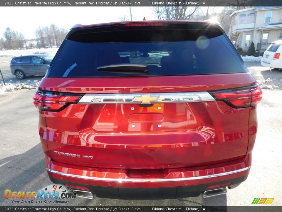 2023 Chevrolet Traverse High Country Radiant Red Tintcoat / Jet Black/­Clove Photo #11