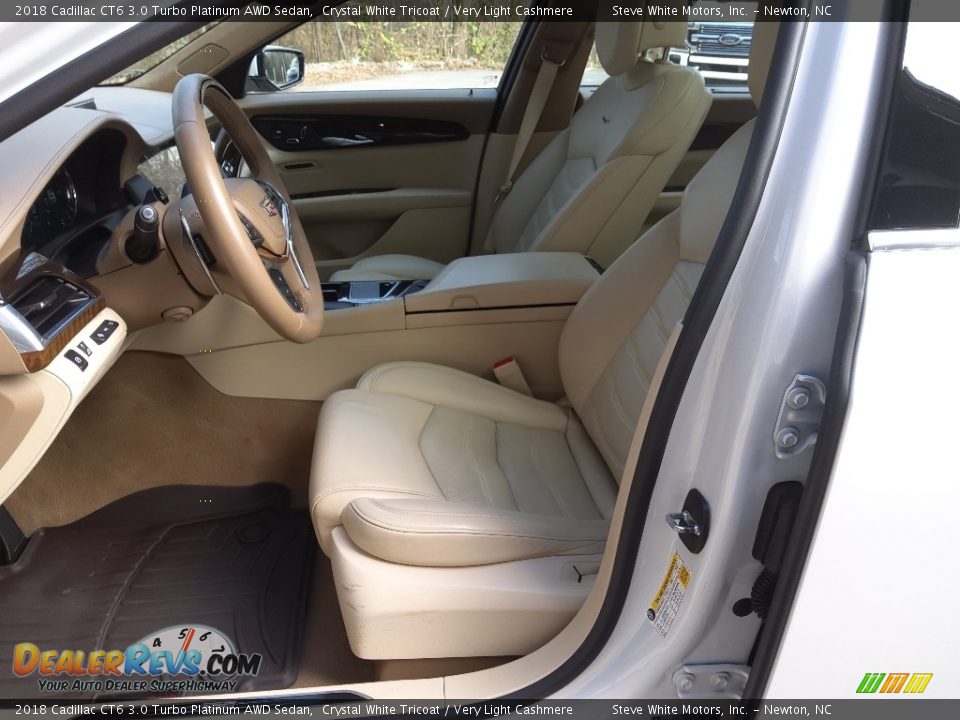 Front Seat of 2018 Cadillac CT6 3.0 Turbo Platinum AWD Sedan Photo #13