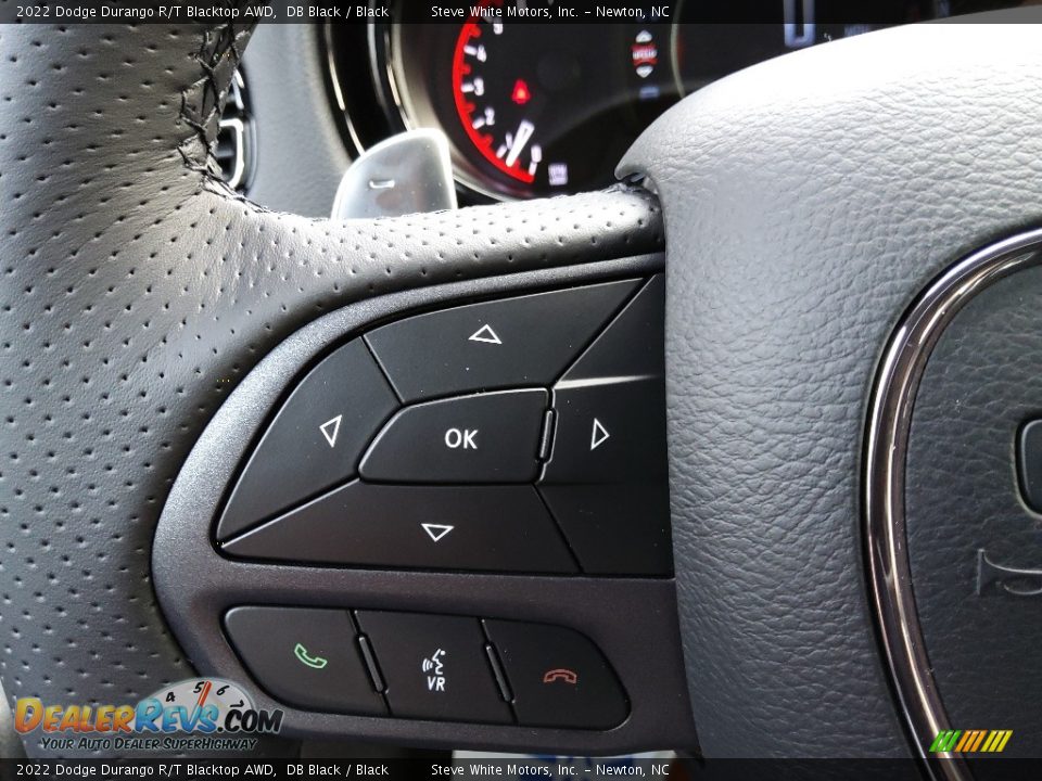 2022 Dodge Durango R/T Blacktop AWD Steering Wheel Photo #21