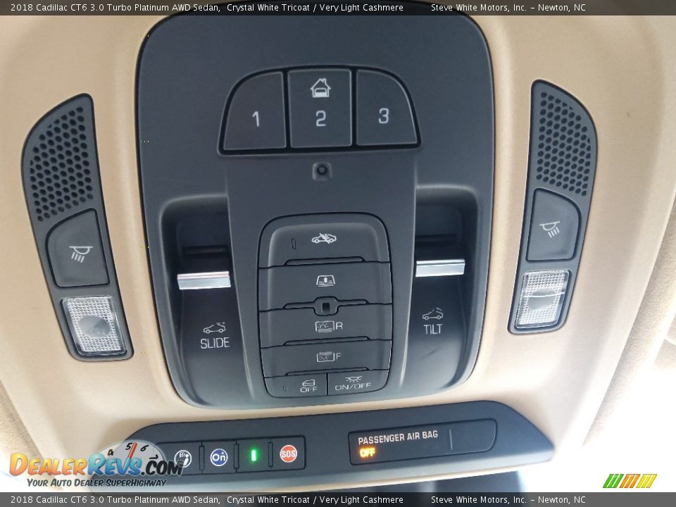 Controls of 2018 Cadillac CT6 3.0 Turbo Platinum AWD Sedan Photo #35