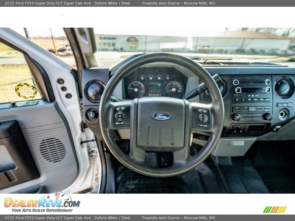 2015 Ford F350 Super Duty XLT Super Cab 4x4 Oxford White / Steel Photo #26