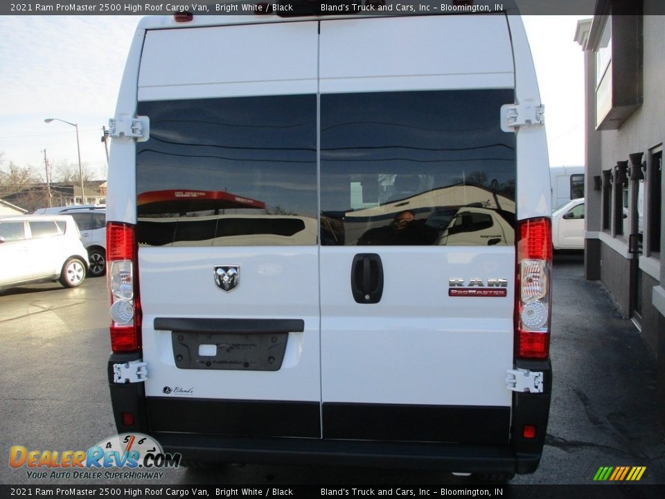 2021 Ram ProMaster 2500 High Roof Cargo Van Bright White / Black Photo #24