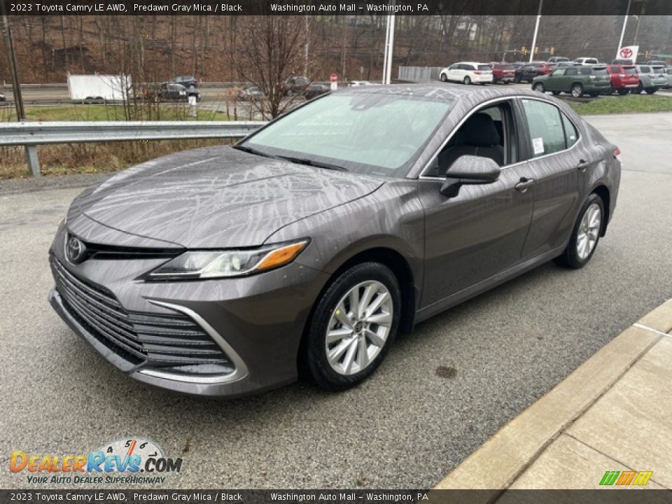 Front 3/4 View of 2023 Toyota Camry LE AWD Photo #7