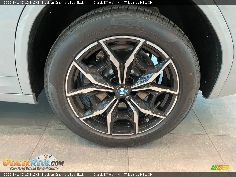 2022 BMW X3 xDrive30i Wheel Photo #3