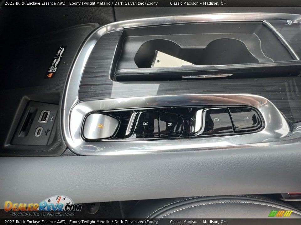 2023 Buick Enclave Essence AWD Shifter Photo #14