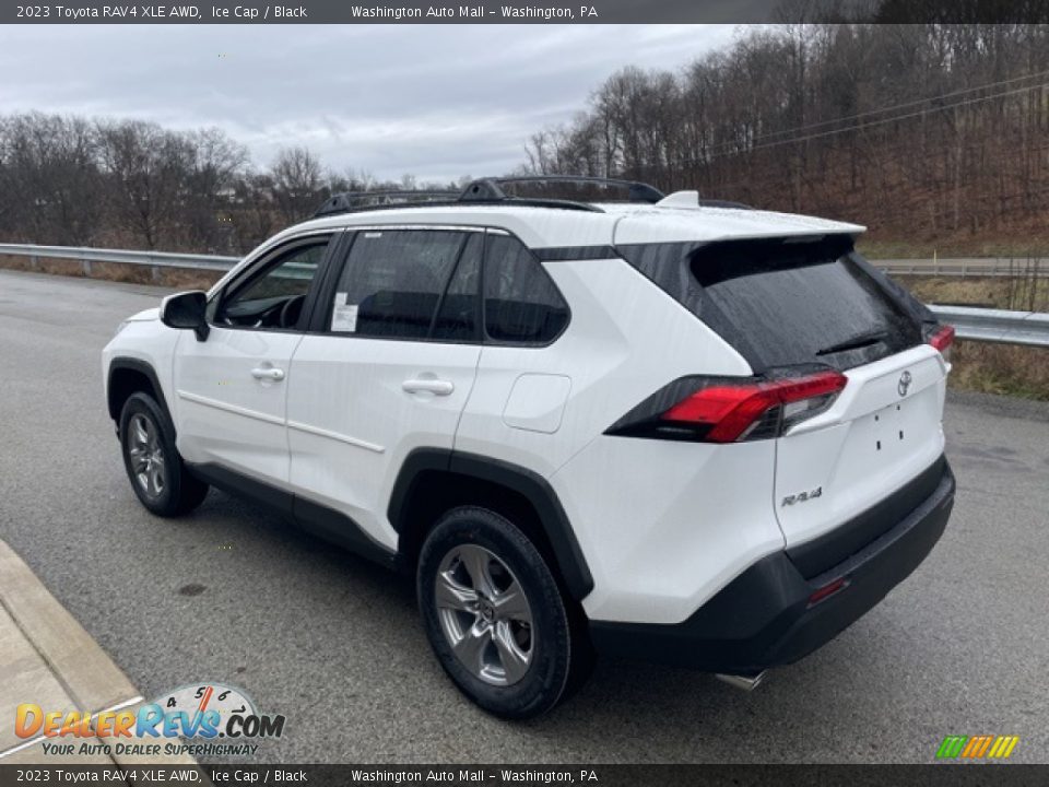 Ice Cap 2023 Toyota RAV4 XLE AWD Photo #2