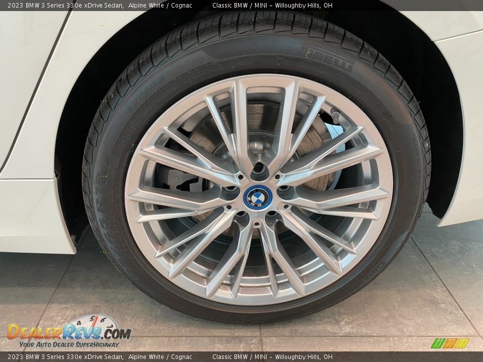 2023 BMW 3 Series 330e xDrive Sedan Wheel Photo #3