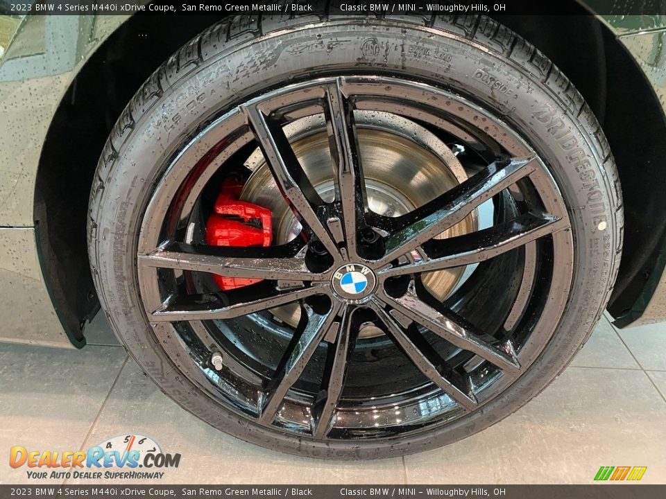 2023 BMW 4 Series M440i xDrive Coupe Wheel Photo #3