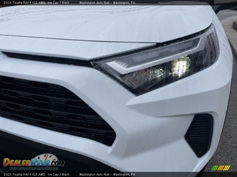 2023 Toyota RAV4 XLE AWD Ice Cap / Black Photo #22