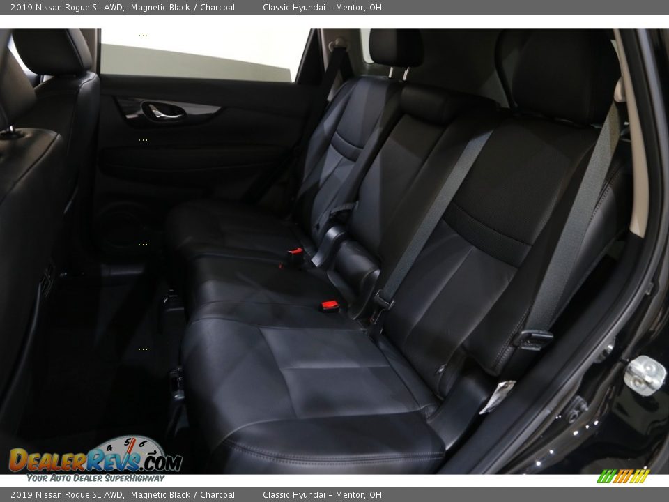 2019 Nissan Rogue SL AWD Magnetic Black / Charcoal Photo #19