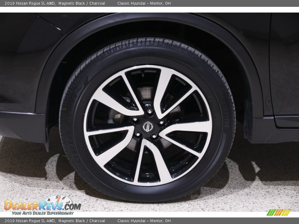 2019 Nissan Rogue SL AWD Magnetic Black / Charcoal Photo #22