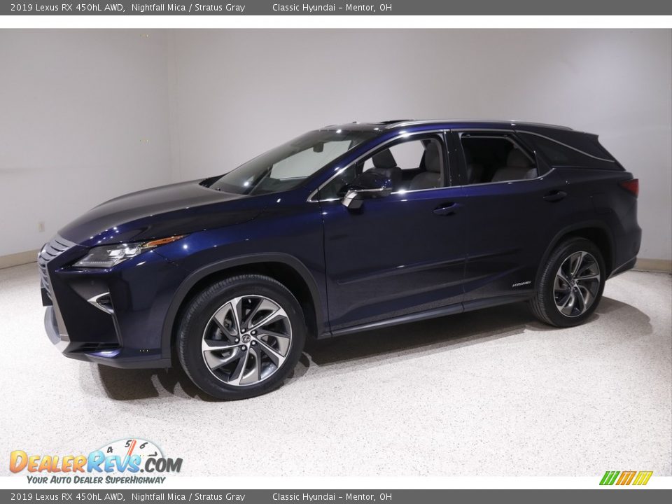 Front 3/4 View of 2019 Lexus RX 450hL AWD Photo #3