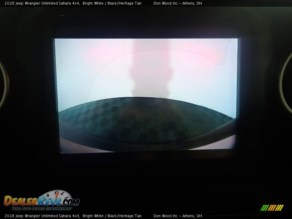 2018 Jeep Wrangler Unlimited Sahara 4x4 Bright White / Black/Heritage Tan Photo #4