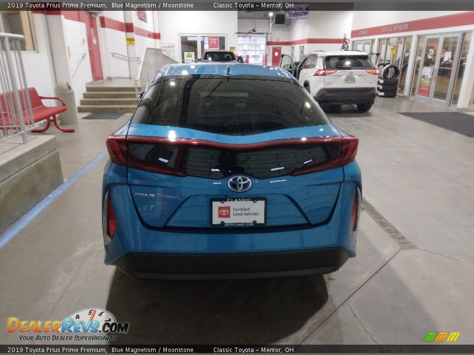 2019 Toyota Prius Prime Premium Blue Magnetism / Moonstone Photo #2