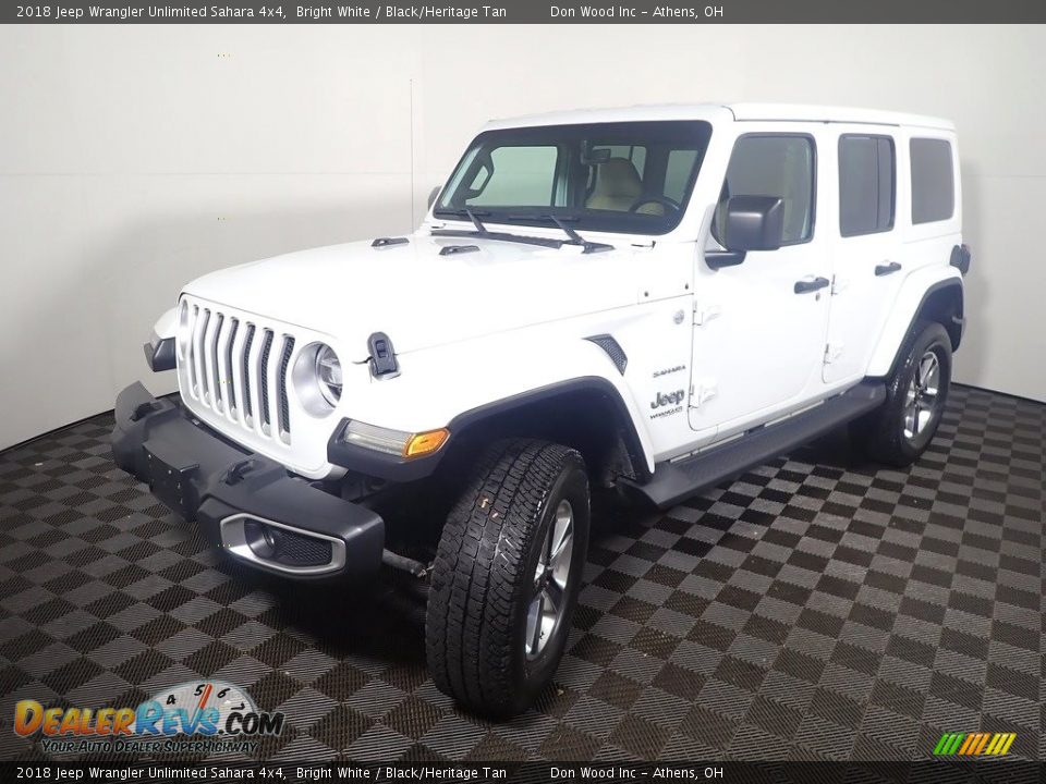 2018 Jeep Wrangler Unlimited Sahara 4x4 Bright White / Black/Heritage Tan Photo #10