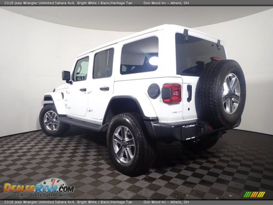 2018 Jeep Wrangler Unlimited Sahara 4x4 Bright White / Black/Heritage Tan Photo #11
