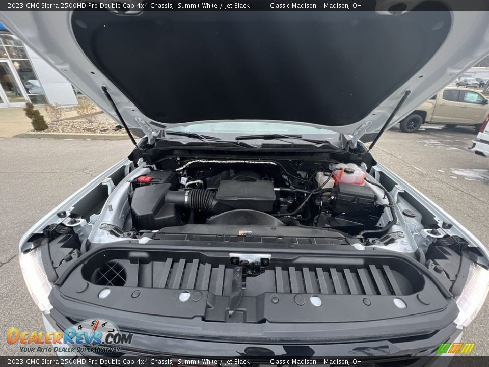 2023 GMC Sierra 2500HD Pro Double Cab 4x4 Chassis Summit White / Jet Black Photo #17