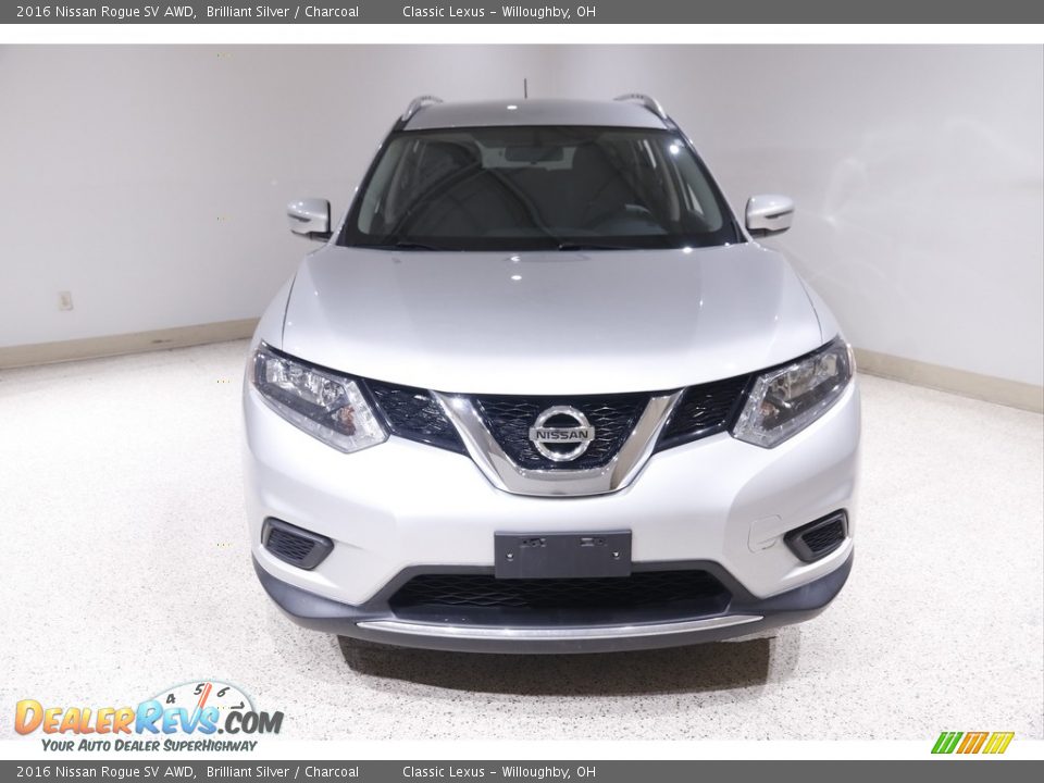 2016 Nissan Rogue SV AWD Brilliant Silver / Charcoal Photo #2