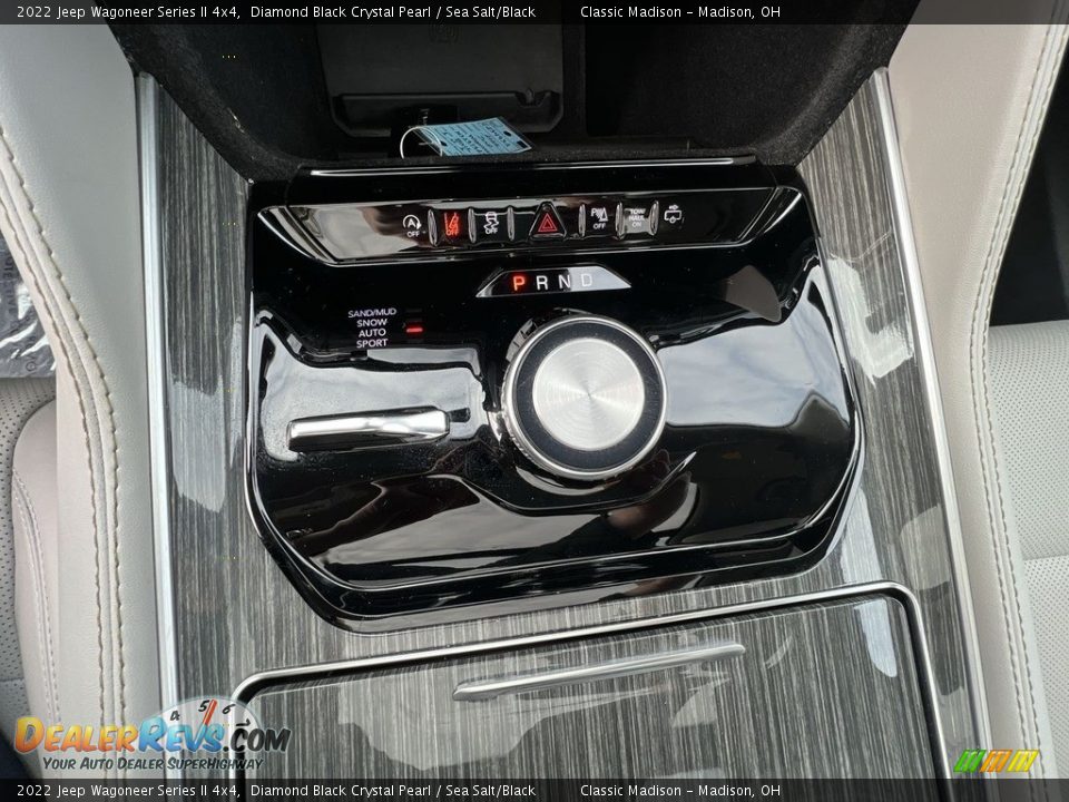 2022 Jeep Wagoneer Series II 4x4 Shifter Photo #14