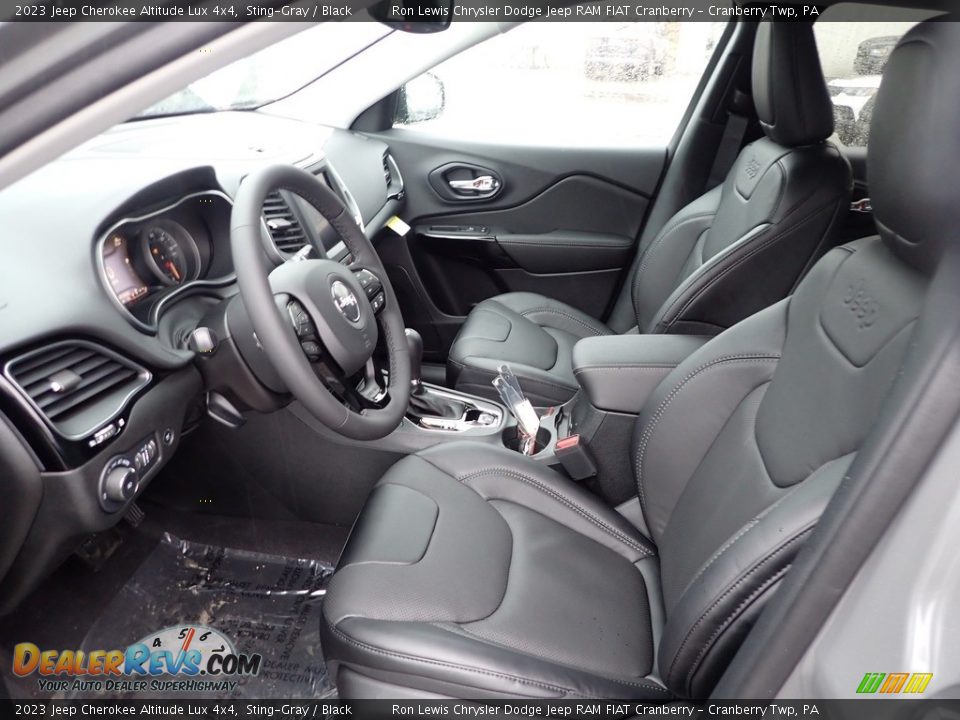 Front Seat of 2023 Jeep Cherokee Altitude Lux 4x4 Photo #14