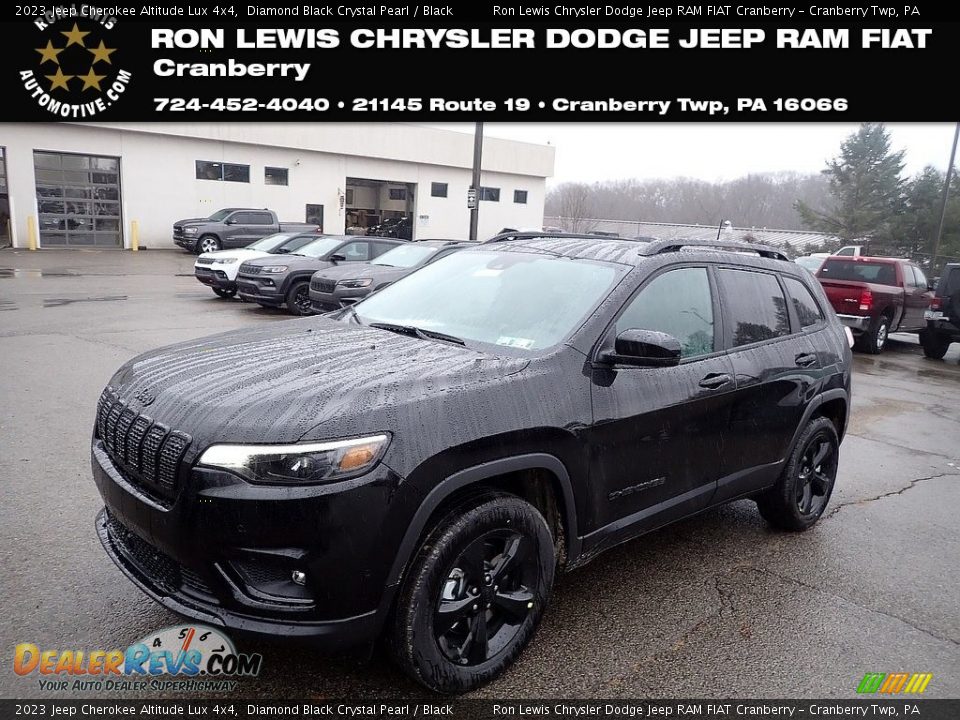 2023 Jeep Cherokee Altitude Lux 4x4 Diamond Black Crystal Pearl / Black Photo #1