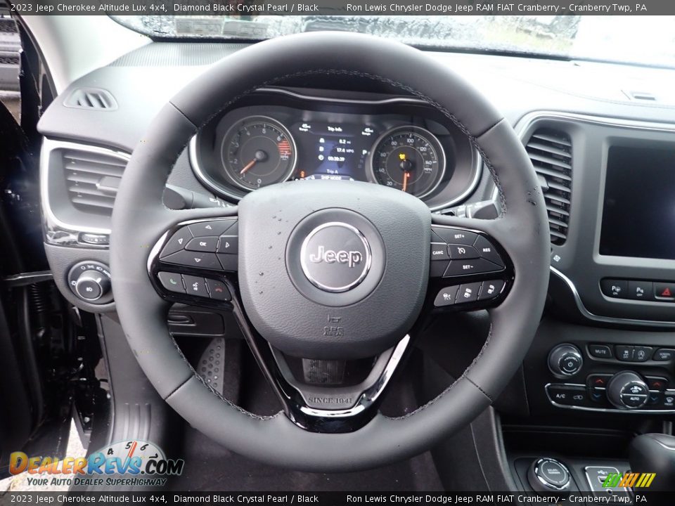 2023 Jeep Cherokee Altitude Lux 4x4 Steering Wheel Photo #19