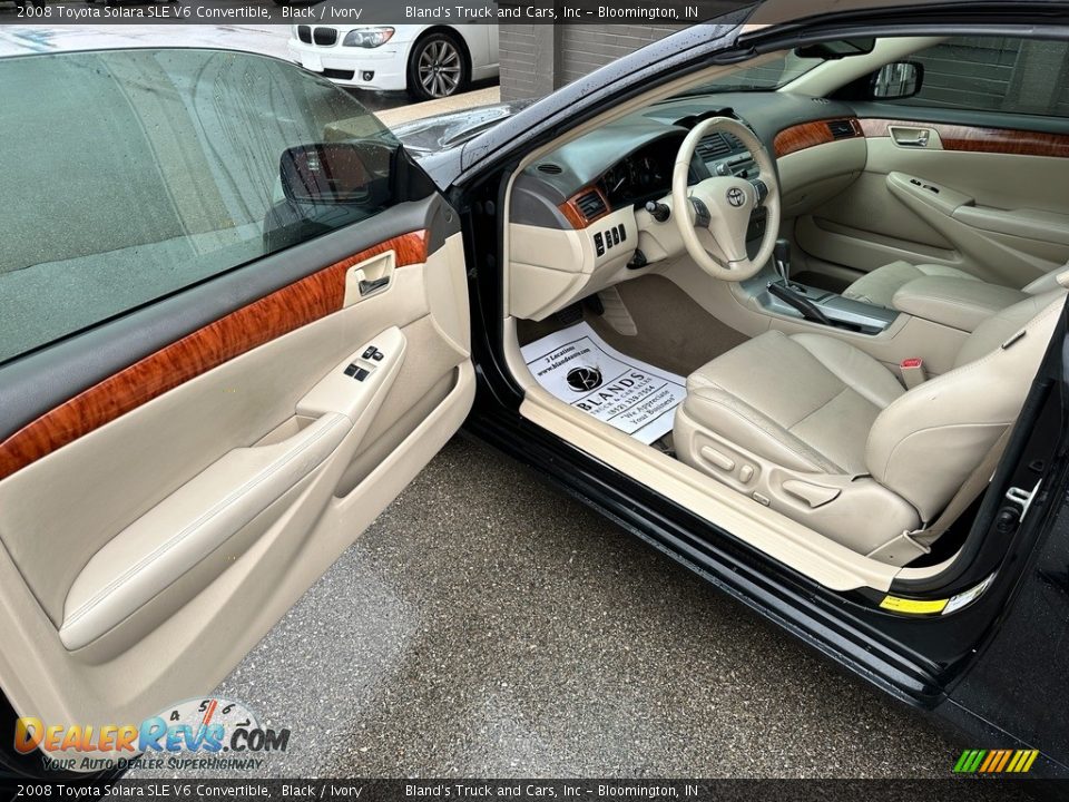 2008 Toyota Solara SLE V6 Convertible Black / Ivory Photo #2