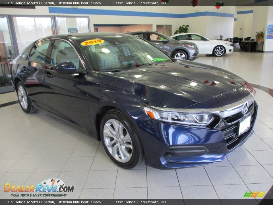 2019 Honda Accord LX Sedan Obsidian Blue Pearl / Ivory Photo #3