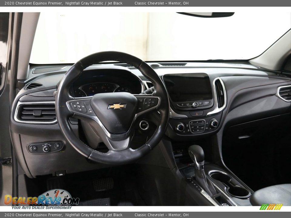 Dashboard of 2020 Chevrolet Equinox Premier Photo #6