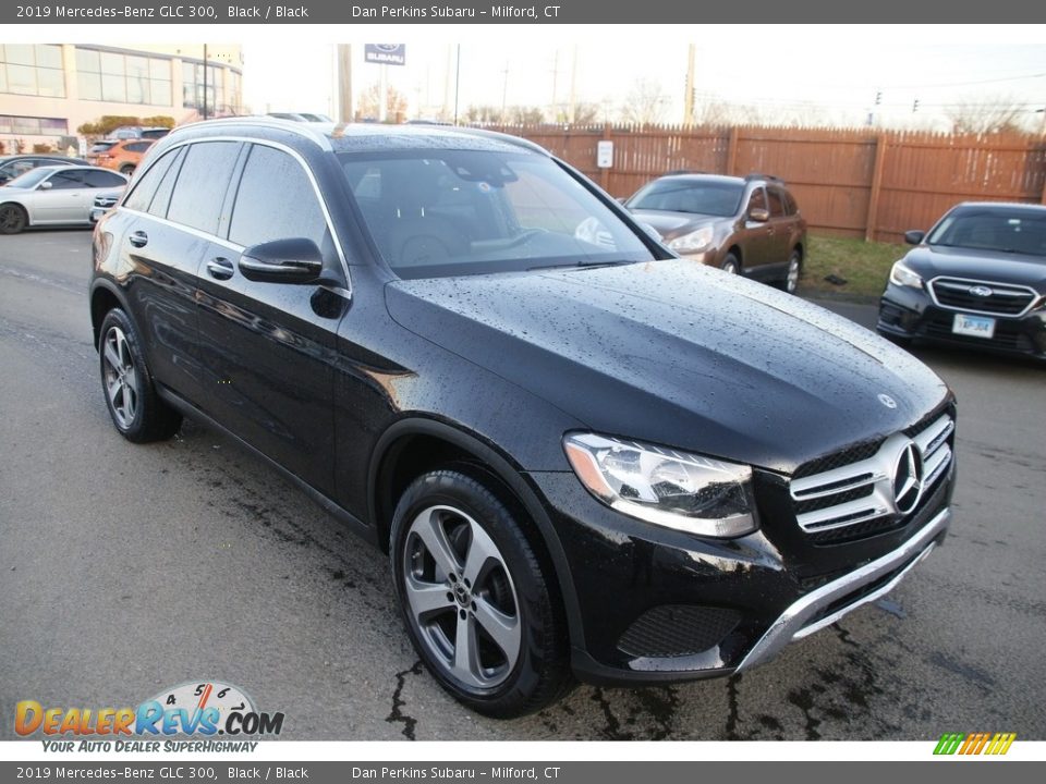2019 Mercedes-Benz GLC 300 Black / Black Photo #3