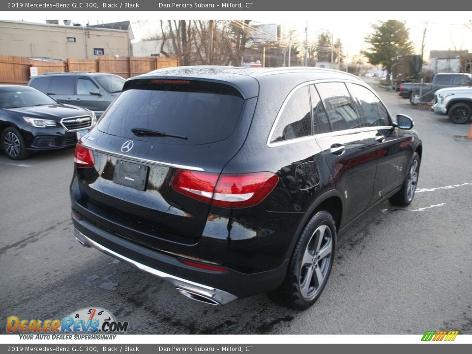 2019 Mercedes-Benz GLC 300 Black / Black Photo #5