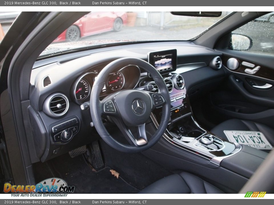 2019 Mercedes-Benz GLC 300 Black / Black Photo #10